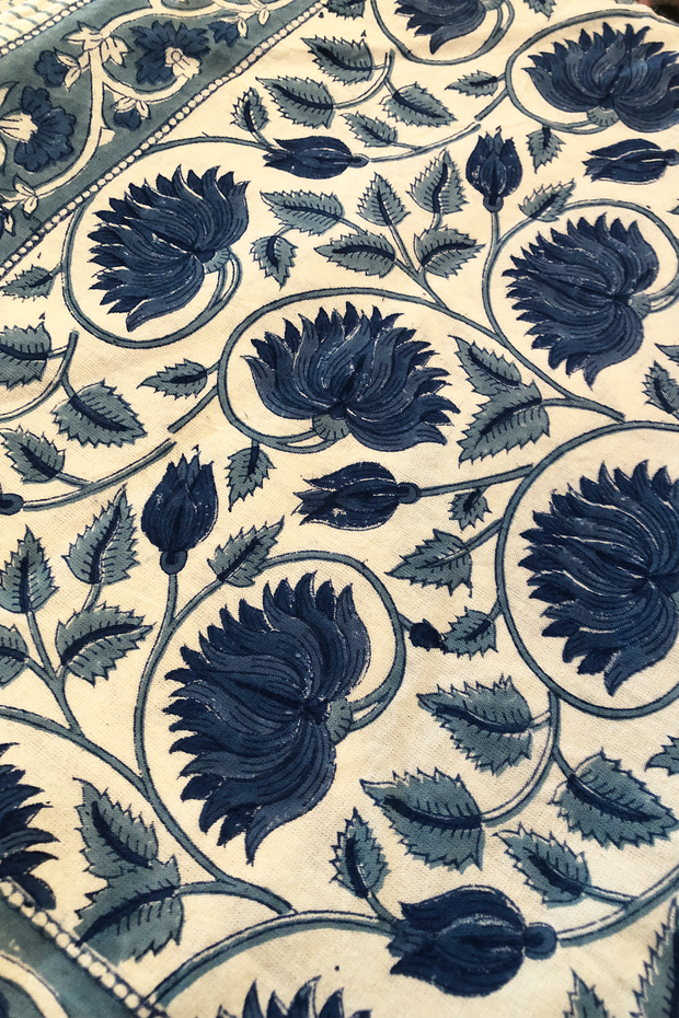 Taj Tablecloth - Vine Print