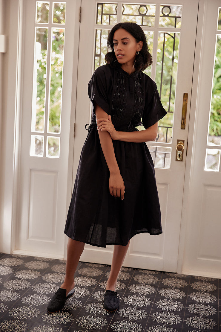 Sur Dress - Black Linen
